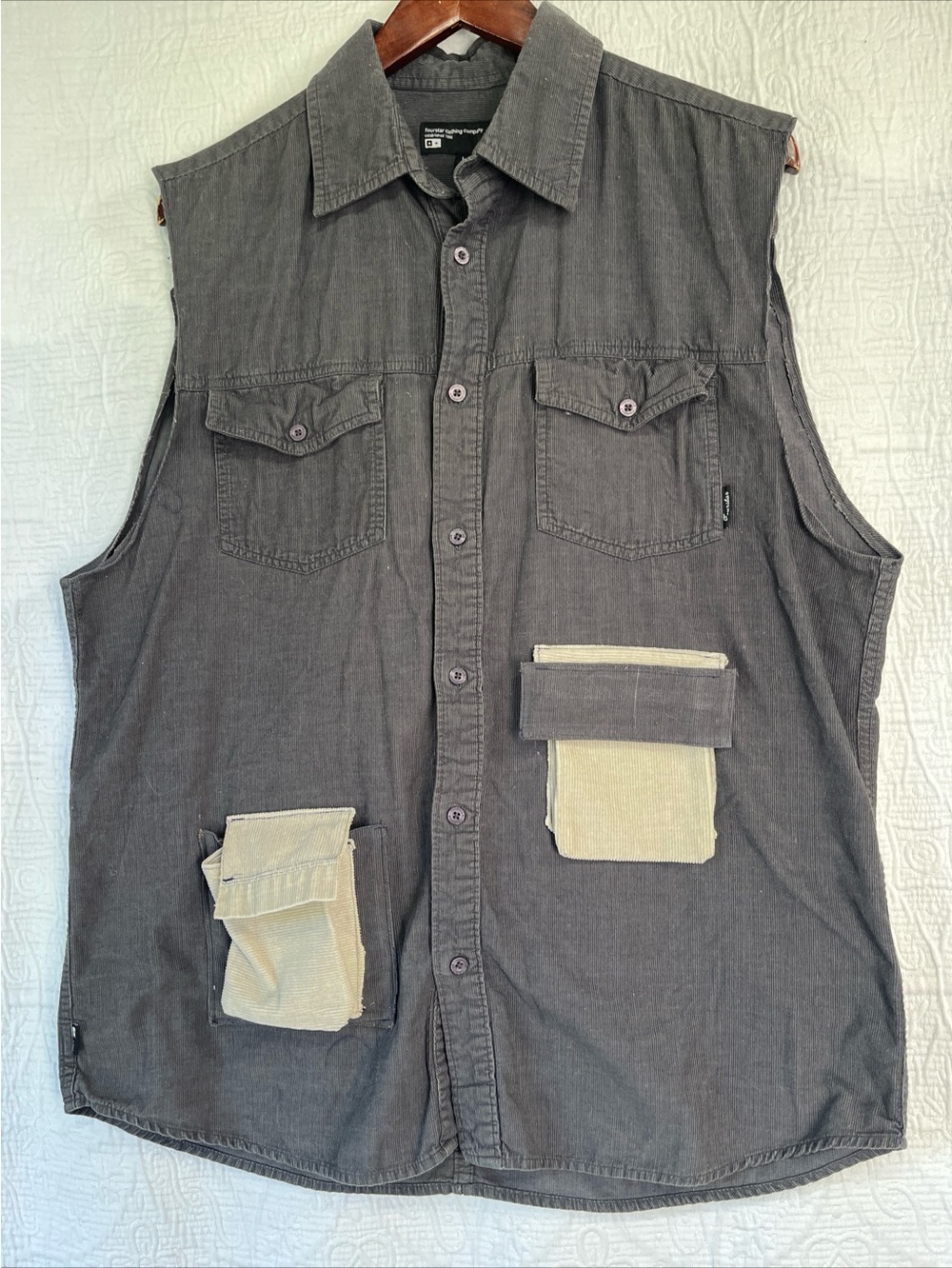 Fourstar Clothing Co Mens Large Cotton Corduroy Patchwork Vest Skate Streetwear